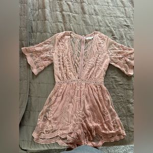 Lace light pink romper!